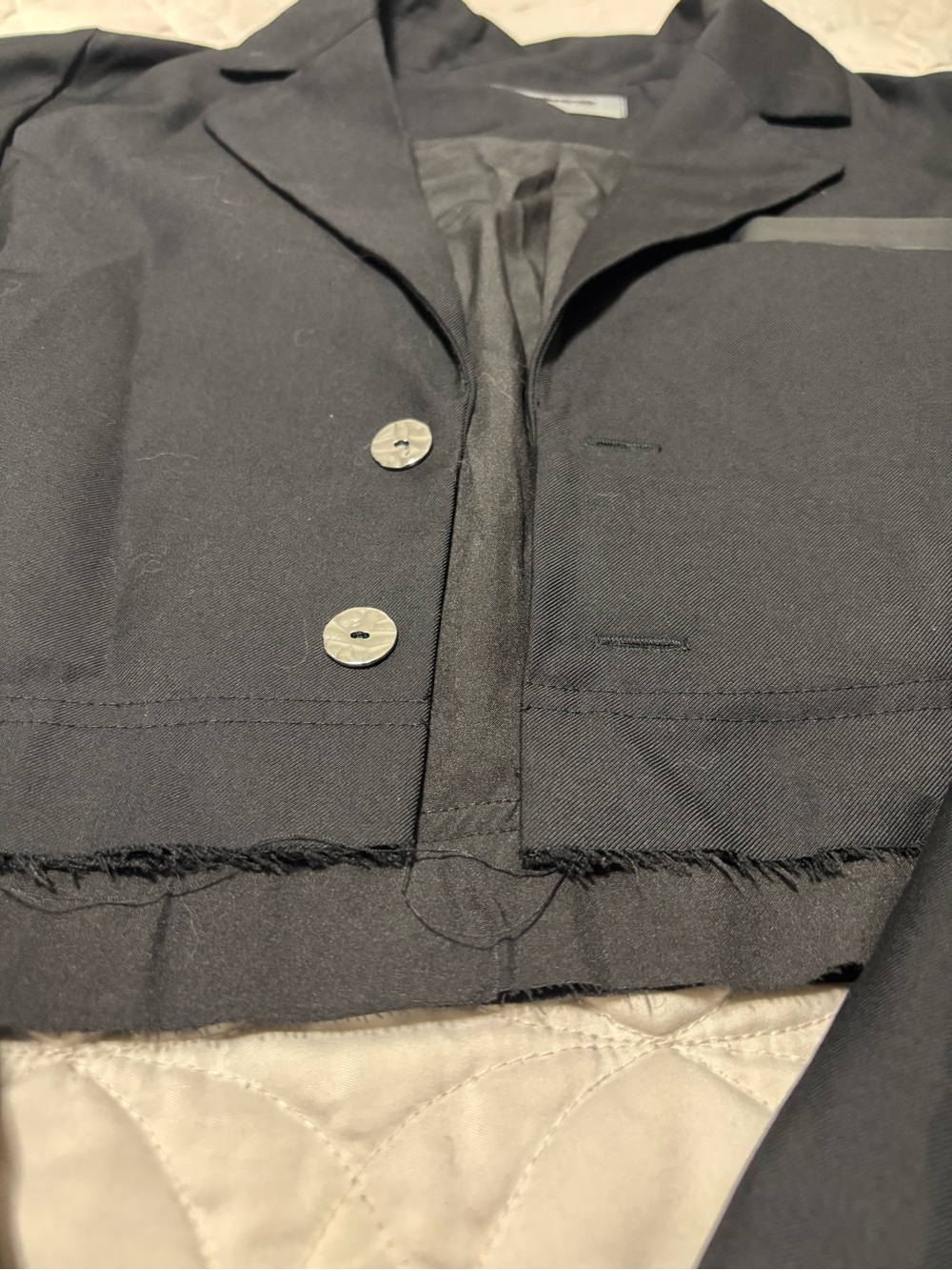 Maniere De Voir Black Raw Hem Cropped Blazer with Faux Leather - Picture 3 of 7